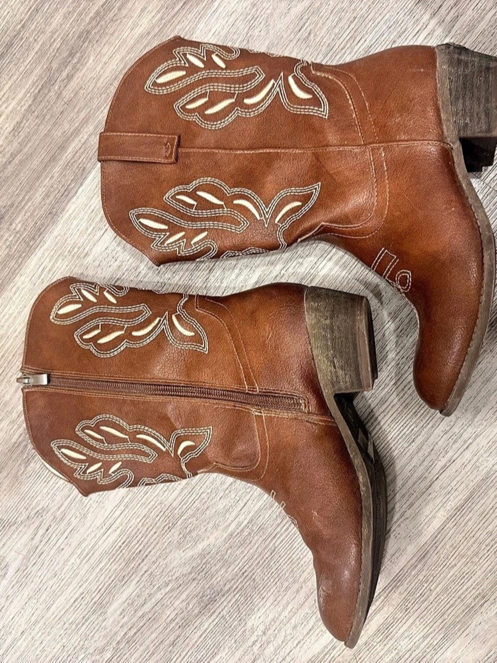 Cat & Jack Memphis Western Boots Brown Heeled Boots for girls